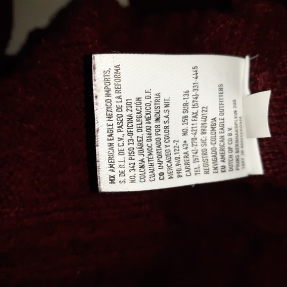 American Eagle Outfitters Sweater Size Medium - Picture 5 of 7